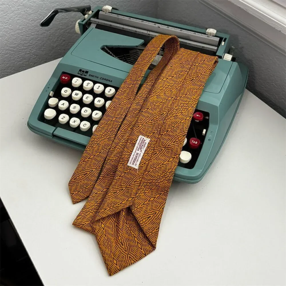 Vintage men’s tie